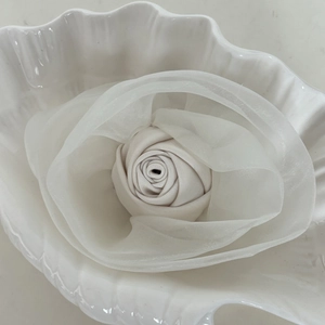 Elegant white mesh rose hair clip handmade fabric flower accessory for seaside styling