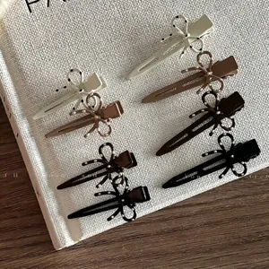 Set di fermagli per capelli a fiocco marroni e crema in stile coreano minimalista