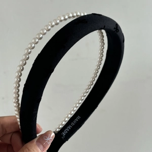 Elegant gray double-layer pearl headband set with embroidered black bow design