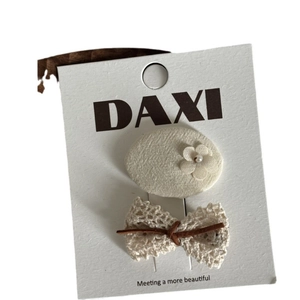 Ensemble mignon de barrettes à cheveux beige avec nœud et perles pour filles