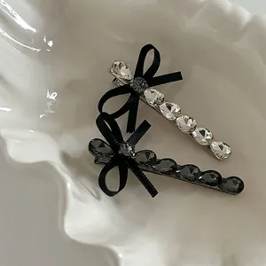 Vintage French Black Satin Bow Hair Clip Rhinestone Alloy BB Pin Elegant Side Hair Accessory For Women Party Daily Hairpin
