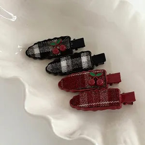 Pince à Cheveux à Carreaux Cerise Pince Bec de Canard Métal Tissu Bord Ondulé Accessoire Cheveux Mode Rétro pour Femmes Quotidien