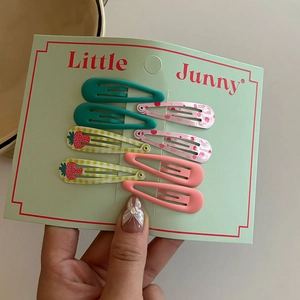 7er Set florale und gepunktete Metall BB Haarspangen für Kinder auf Pappkarte