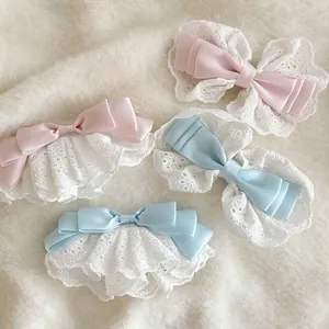Pince à Cheveux Bec de Canard Doux avec Nœud en Dentelle pour Femmes Filles Épingle à Cheveux à Bord Fleuri Plissé Accessoires