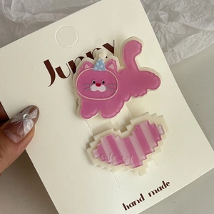 Ensemble de pinces à cheveux chat rose et cœur pixel pour filles sur une carte