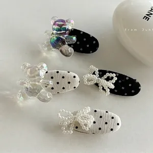 Barrettes à pois chic avec nœuds en perles et oursons colorés pour femmes