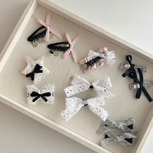 Élégante collection de nœuds en dentelle et barrettes étoiles pailletées pour filles