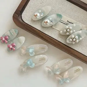 Barrettes à cheveux rétro françaises en résine bleue avec perles et nœuds papillon