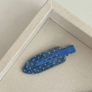 Sweet blue polka dot denim pattern seamless hair clip with matte blue finish metal base