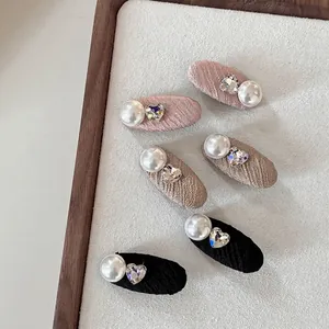 Eleganter Imitationsperle Herz Strass Haarausschnitt Stoff Umwickelt BB Clip Haarschmuck Für Damen Mädchen Seitenpony Clip
