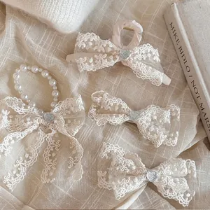 Elegante Set Di Mollette Per Capelli Con Fiocco In Pizzo Bianco E Elastico Per Capelli Con Künstliche Perle E Accessori Decorativi Per Capelli