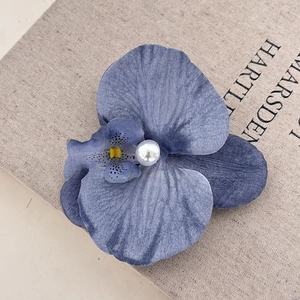Elegant blue orchid hair clip with gradient fabric petals and pearl center for women