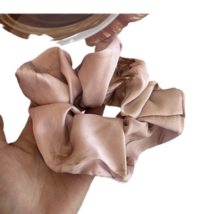 Pink marble silk scrunchie with soft champagne dye pattern for stylish hair styling