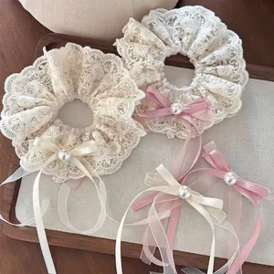 Elegante elastico in pizzo avorio con perla e set di accessori fiocco a nastro
