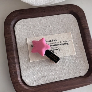 Chic handmade pink star acetate hair clip with black metal clamp for women styling