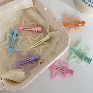 Barrettes à cheveux étoile macaron colorées avec design évidé pour style y2k