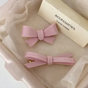 Dolce Fermaglio per Capelli in Acrilico Rosa con Fiocco Grazioso Accessorio per Capelli in Stile Nastro Clip a Becco d'Anatra