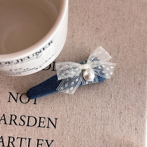 Barrette élégante en denim et dentelle blanche avec perle de style coréen