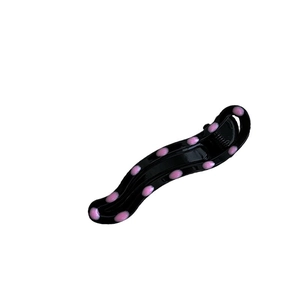 Barrette banane noire en forme de vague avec pois roses pour un style doux et chic