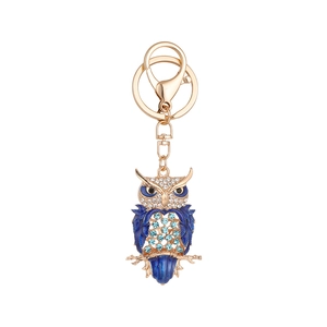 Goldener Eulen-Schlüsselanhänger mit blauen Kristallen und Emaille für Taschen und Autos