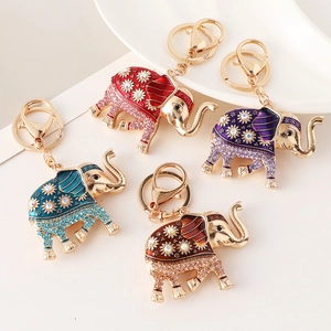 Creative Elephant Keychain Zinc Alloy Rhinestone Enameled Animal Key Ring For Car Bag Pendant Gift Women Accessories