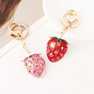 Rhinestone Strawberry Keychain For Women Cute Zinc Alloy Fruit Key Ring Sparkling Inlaid Car Key Chain Gift Jewelry