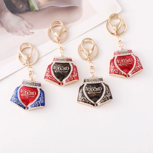 Creative Muay Thai Shorts Keychain Zinc Alloy Enamel Rhinestone Power Letter Sports Style Bag Charm Key Ring Pendant Gift