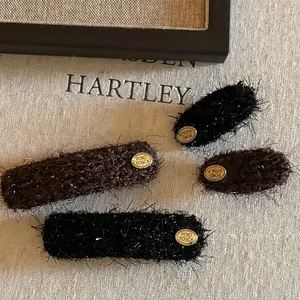 Women Plush Fabric Hair Clip Autumn Winter Duckbill Clip Faux Fur Oval Square Hairpins With Gold Metal Plate Headwear