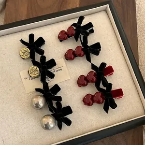 Vintage Samt Schleife Haarspange Mit Künstliche Perle Herz Anhänger Legierung Münze Elegant Pony-Clip Für Damen Mode
