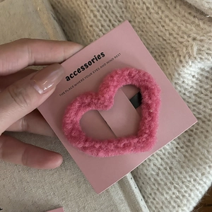 Sweet pink plush heart hair clip for women featuring fuzzy lamb wool on a metal duckbill clip