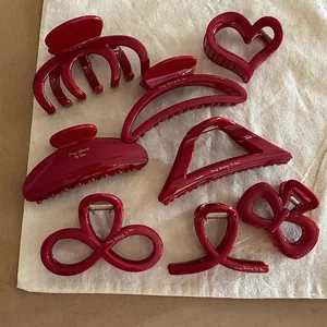 Fermaglio per Capelli in Acrilico Grande Rosso Vino Francese Elegante Shark Clip Geometrico con Lettera Only Belong To You Accessori Donna