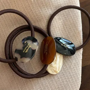 Élastique à Cheveux Ovale en Acrylique Style Français pour Femme Vintage Imprimé Léopard Texture Marbre Bandeau Élastique Bijoux de Tête