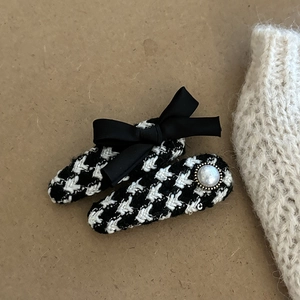 Elegant houndstooth hair clip set with black satin bow and pearl accent for women