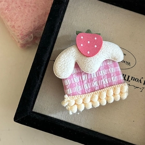 Pince à cheveux mignonne gâteau à la fraise pour filles accessoires de fête rose