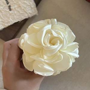 Elegant cream satin 3D rose hair claw clip for French style effortless hairstyles
