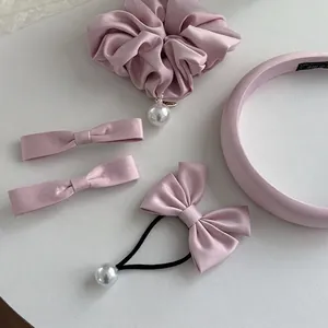 Ensemble d'Accessoires de Cheveux en Satin Avec Nœud Papillon Serre-tête Rembourré Chouchou Pinces Künstliche Perles Artificielles Femme