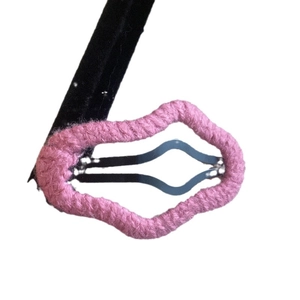 Pink knitted wave pattern hair clip with black metal BB clip base for women hair styling