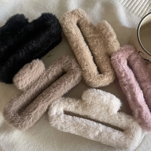Five-piece set of large plush shark hair clips in assorted warm colors for autumn winter