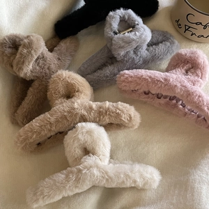 Pinces à cheveux en peluche de différentes couleurs pour coiffure automne hiver