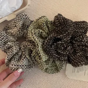 French Vintage Tweed Large Scrunchies Woolen Fabric Hair Ties For Women Elegant Stripe Ponytail Holder Hair Accessories