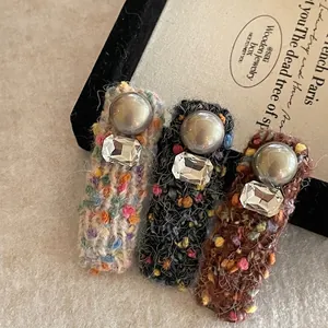Women Knitted Wool Hair Clip Vintage Khaki Rectangular BB Clip With Faux Artificial Pearl Rhinestone Elegant Bangs Hairclip Jewelry