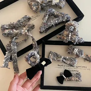 French Vintage Tweed Bow Hair Clip For Women Elegant Artificial Pearl Shark Claw Clip Blue Gray Fabric Hair Accessories