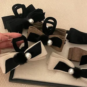 Pinces à Cheveux Nœud Élégantes Avec Fausses Künstliche Perles Et Pompon Épingle à Cheveux Rétro en Tissu de Velours pour Femmes Accessoires d'Hiver