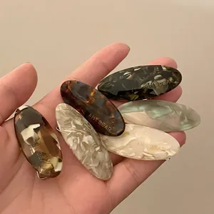 Vintage Elegant Acetate Elliptical Hair Clip For Women Marble Tortoise Shell Texture Hairpin Fashion Geometric Duckbill Clip Hair Accessories