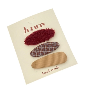 Set of 3 plush checkered hair clips in burgundy lamb wool and brown corduroy