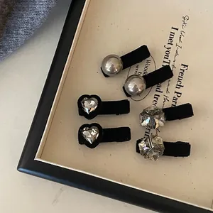Vintage Black Velvet Hair Clips Grey Faux Artificial Pearl Rhinestone Heart Duckbill Hairpins French Style Hair Accessories For Women