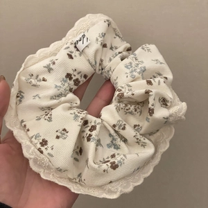 French style floral scrunchie in cream white with blue blossoms and lace trim edge