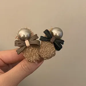 Winter Plush Bowknot Hair Clip With Metal Ball Faux Fur Bangs Side Clip Fashion Commute Headwear For Women Hair Accessories