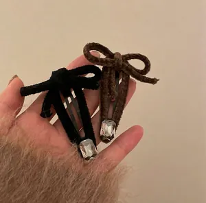 Elegant velvet bow hair clips with rectangle rhinestones in black and brown colors