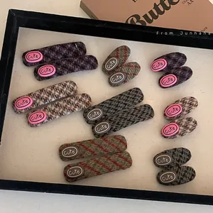 Sweet plaid wool hair clips set in vintage purple and olive green with Cute patch